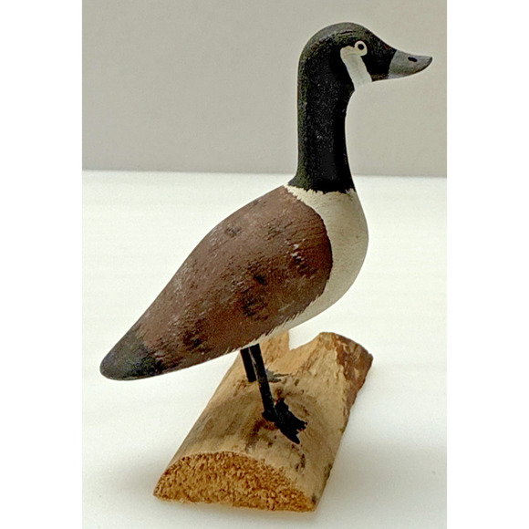 Vintage Hand Carved Wooden Canada Goose Driftwood Signed Ray Proulx Quebec - Picture 6 of 13